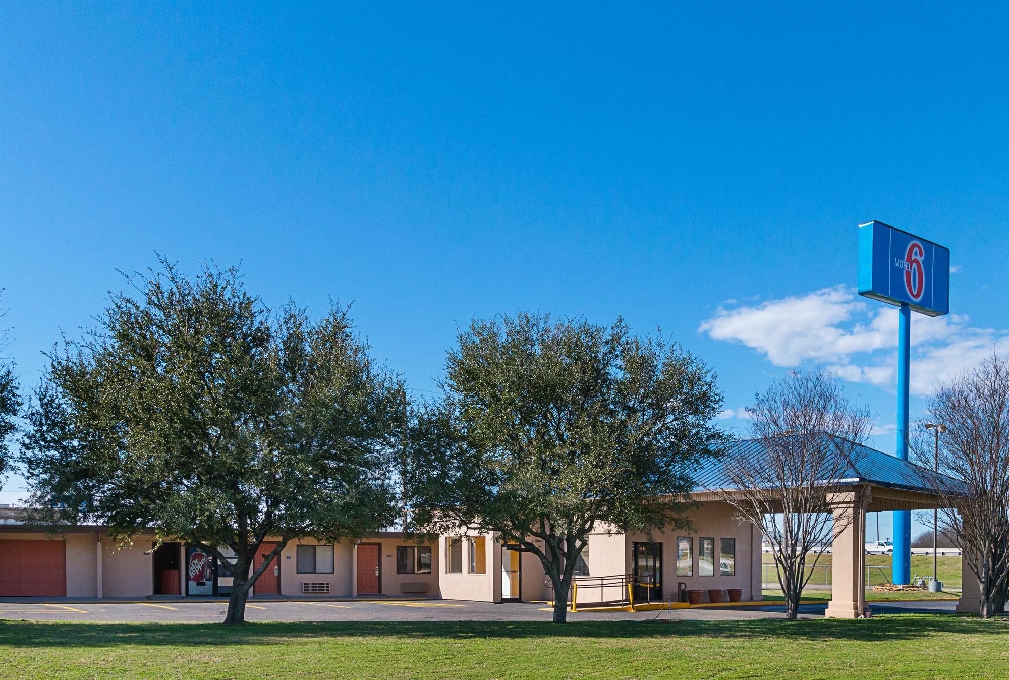Motel 6-Waco, Tx エクステリア 写真